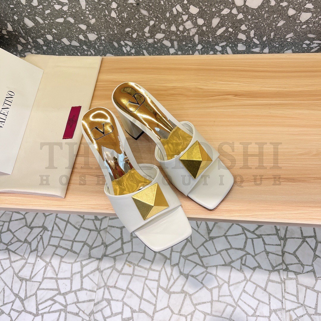 Va1e*ntin0 One Stud Slide Sandals 60mm In White Calfskin Master Quality