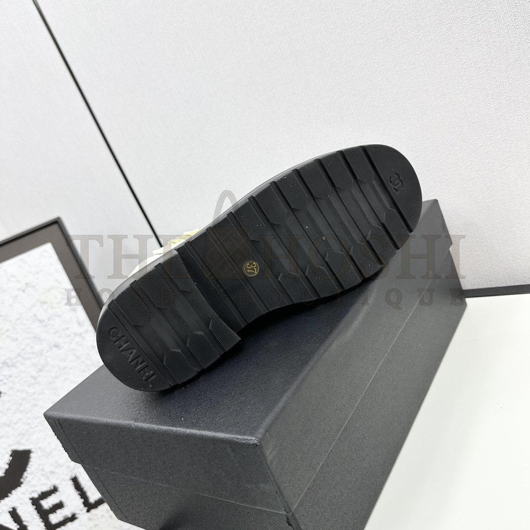 Ch**el  Shiny Lambskin Quilted Lace Up Combat Boots Master Quality