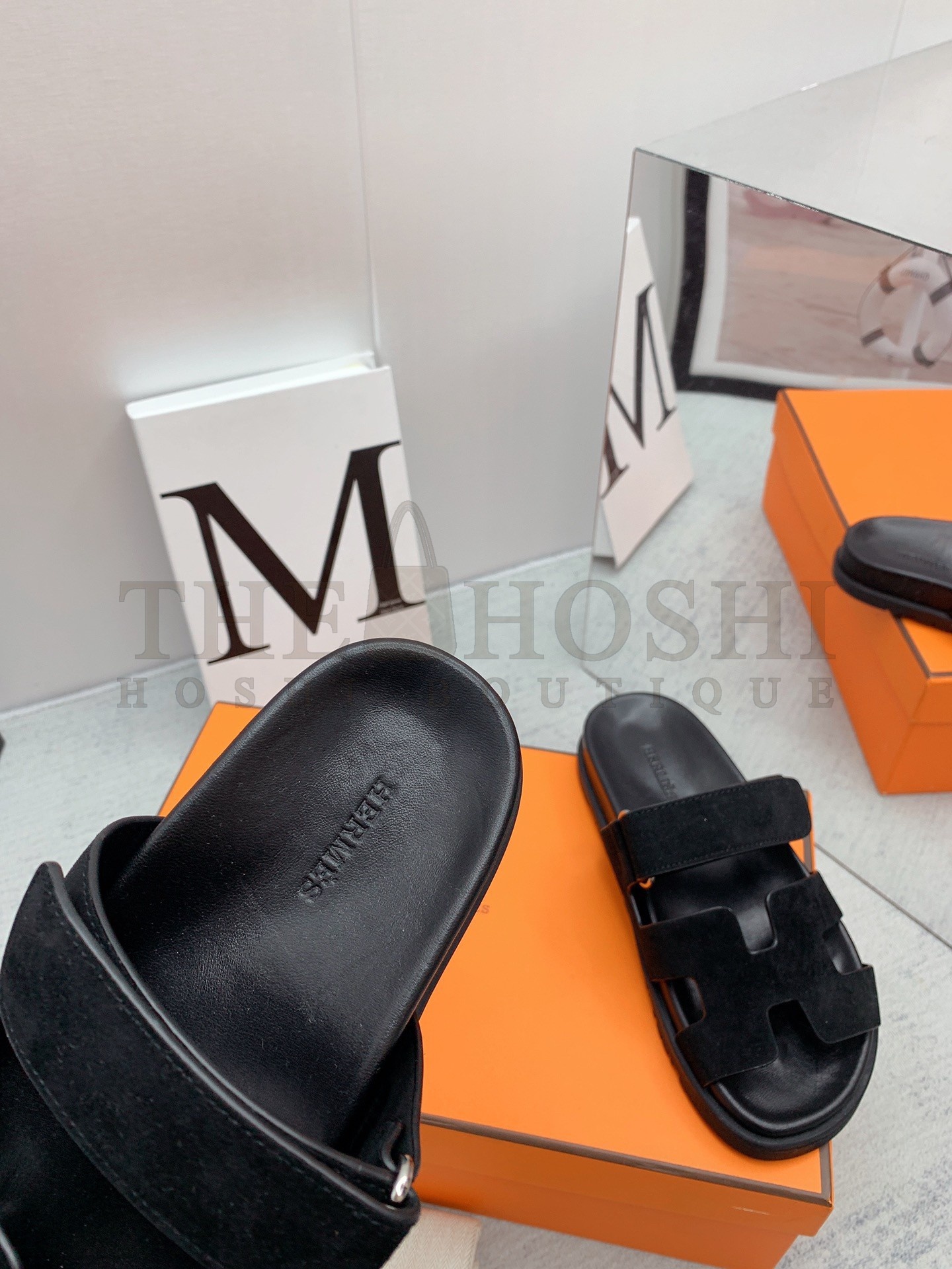 H**me5 Chypre Sandals in Black Suede Calfskin Master Quality