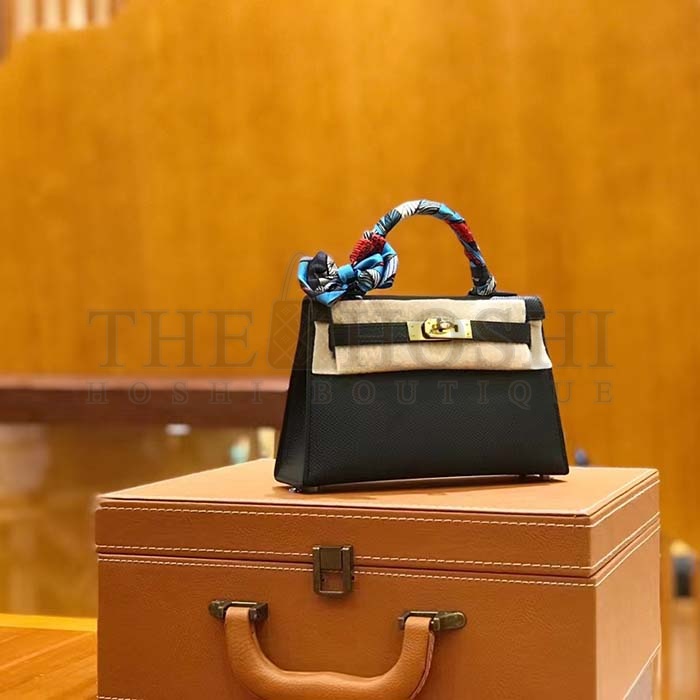 H**me5 Women Mini Kelly 20 Bag in Togo Leather with Gold Hardware-Black Master Quality