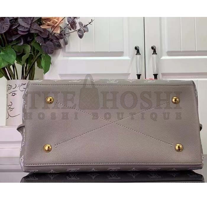 L0vis Vvtt0n LV Women Carmel Hobo Bag Gray Mahina Perforated Calfskin Leather Master Quality