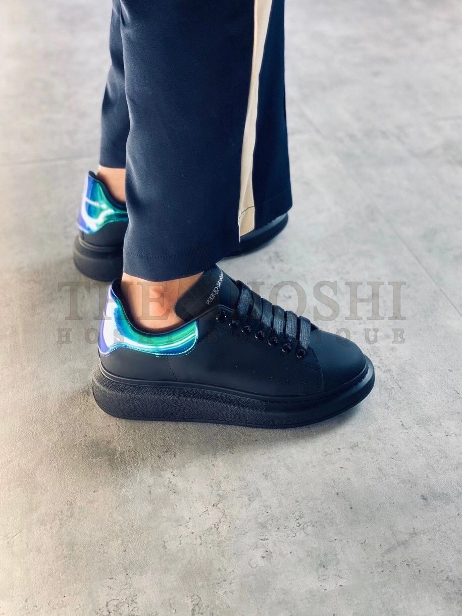 A1exa*der Mcqv*en Men