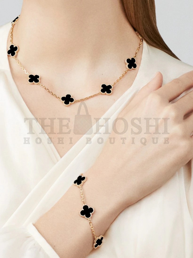 V*n Cl**f Bracelet, Gold Clover Bracelet, Vintage Alhambra bracelet, 5 motifs, Black Onys Master Quality
