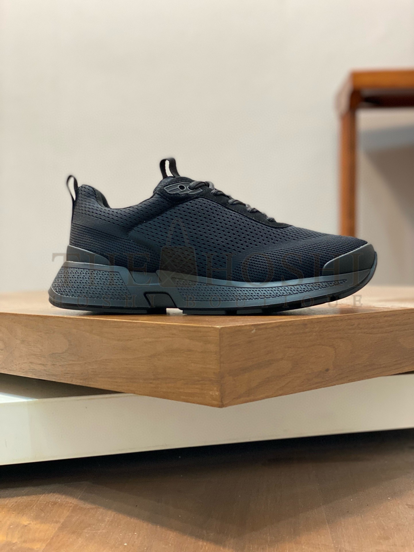 H**me5 Heros Sneakers in Noir Technical Knit Master Quality