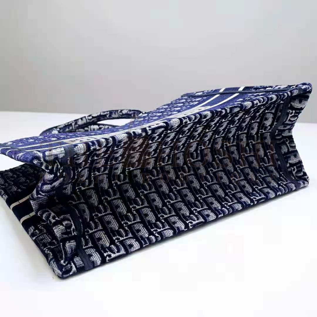 D10r Women Small D10r Book Tote Blue D10r Oblique Embroidered Velvet Master Quality