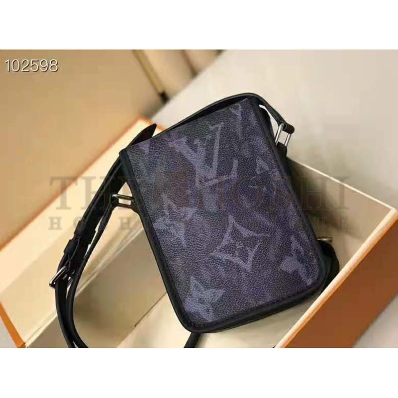 L0vis Vvtt0n LV Men Nano Amazon Messenger Monogram Pastel Noir Coated Canvas Master Quality