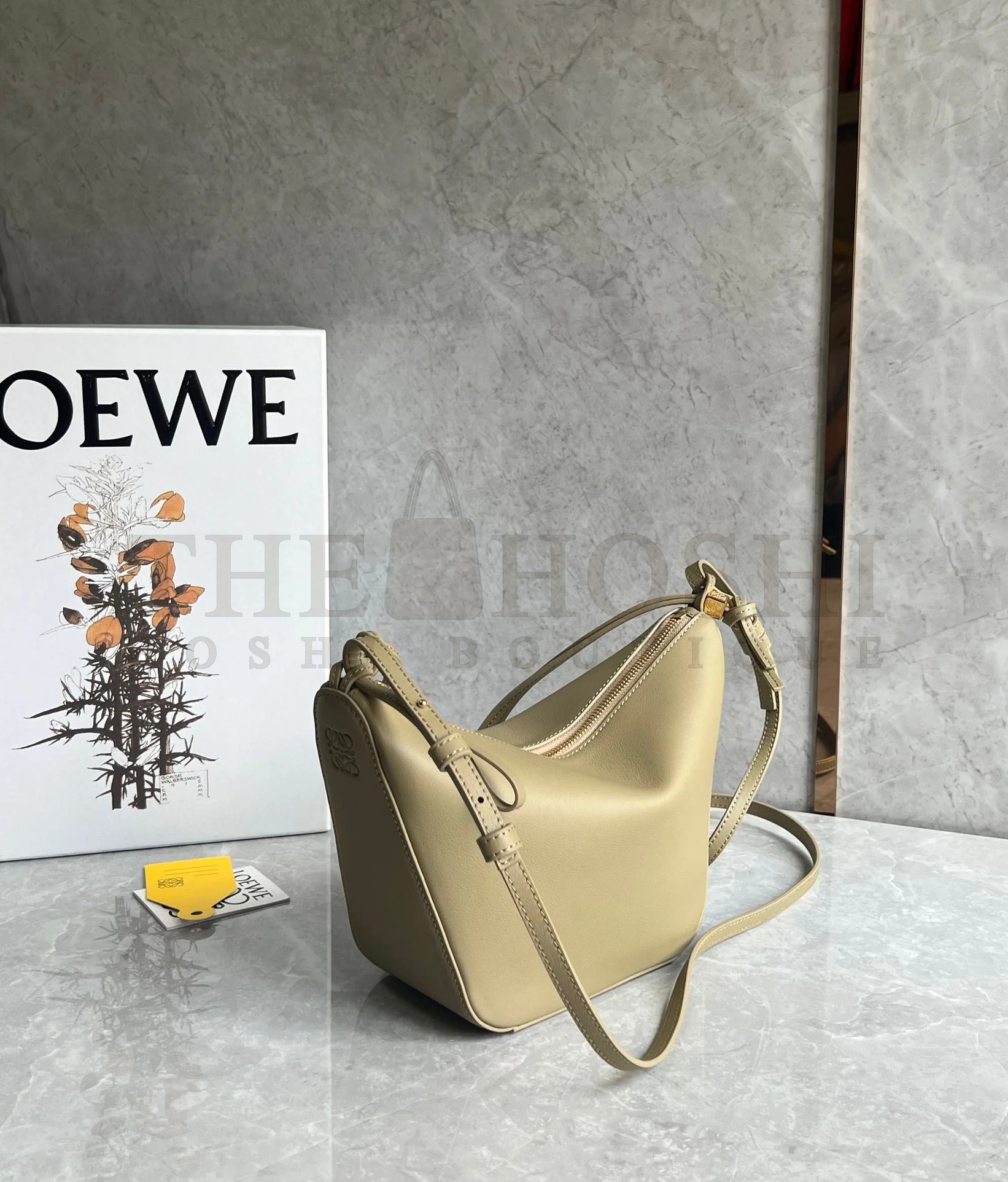 L0ew* Mini Hammock Hobo Bag in Clay Green Calfskin Master Quality