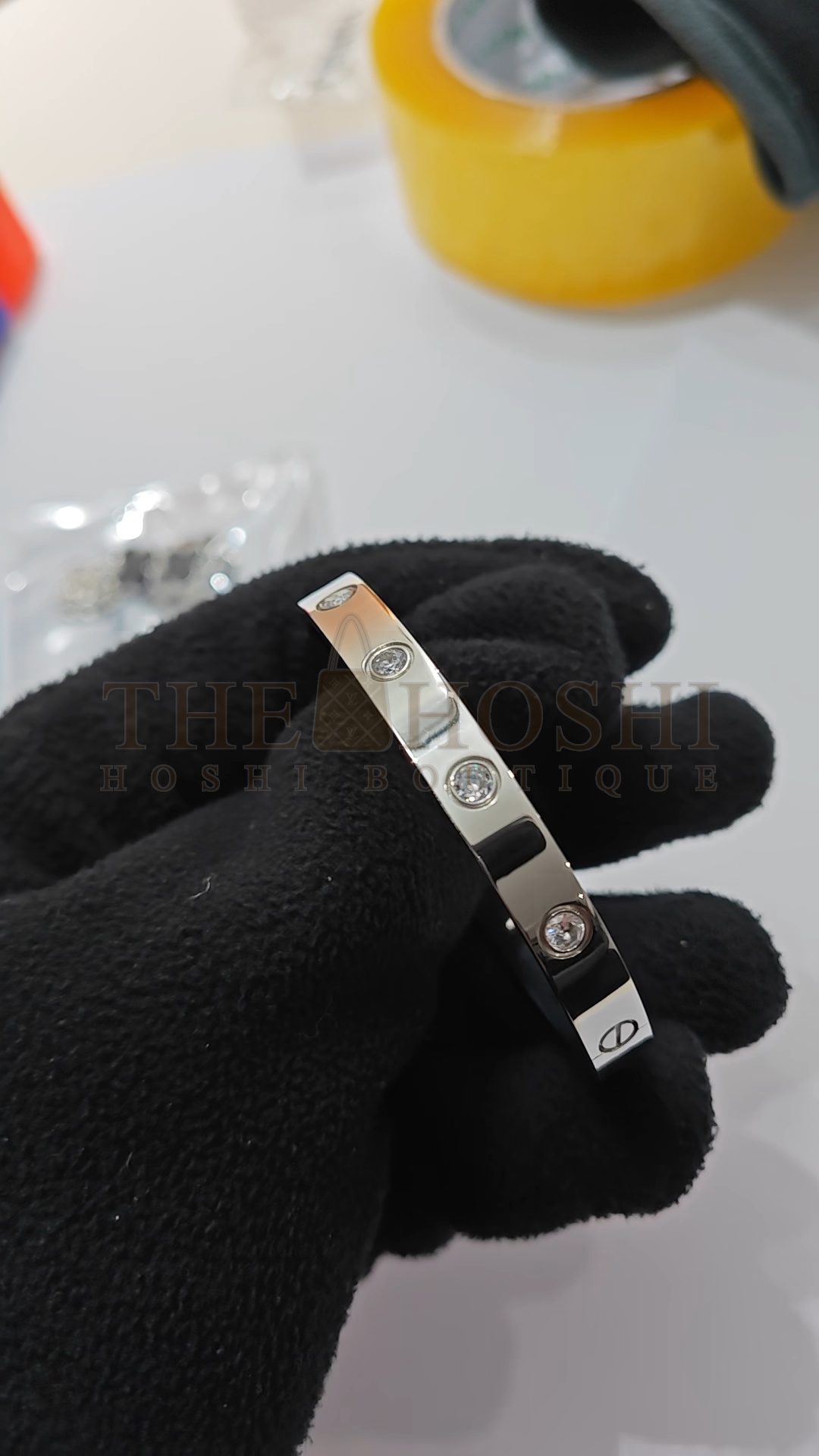 Ca*t1er Love Bracelet Dupe with Ten D1am0nds in White Gold Master Quality