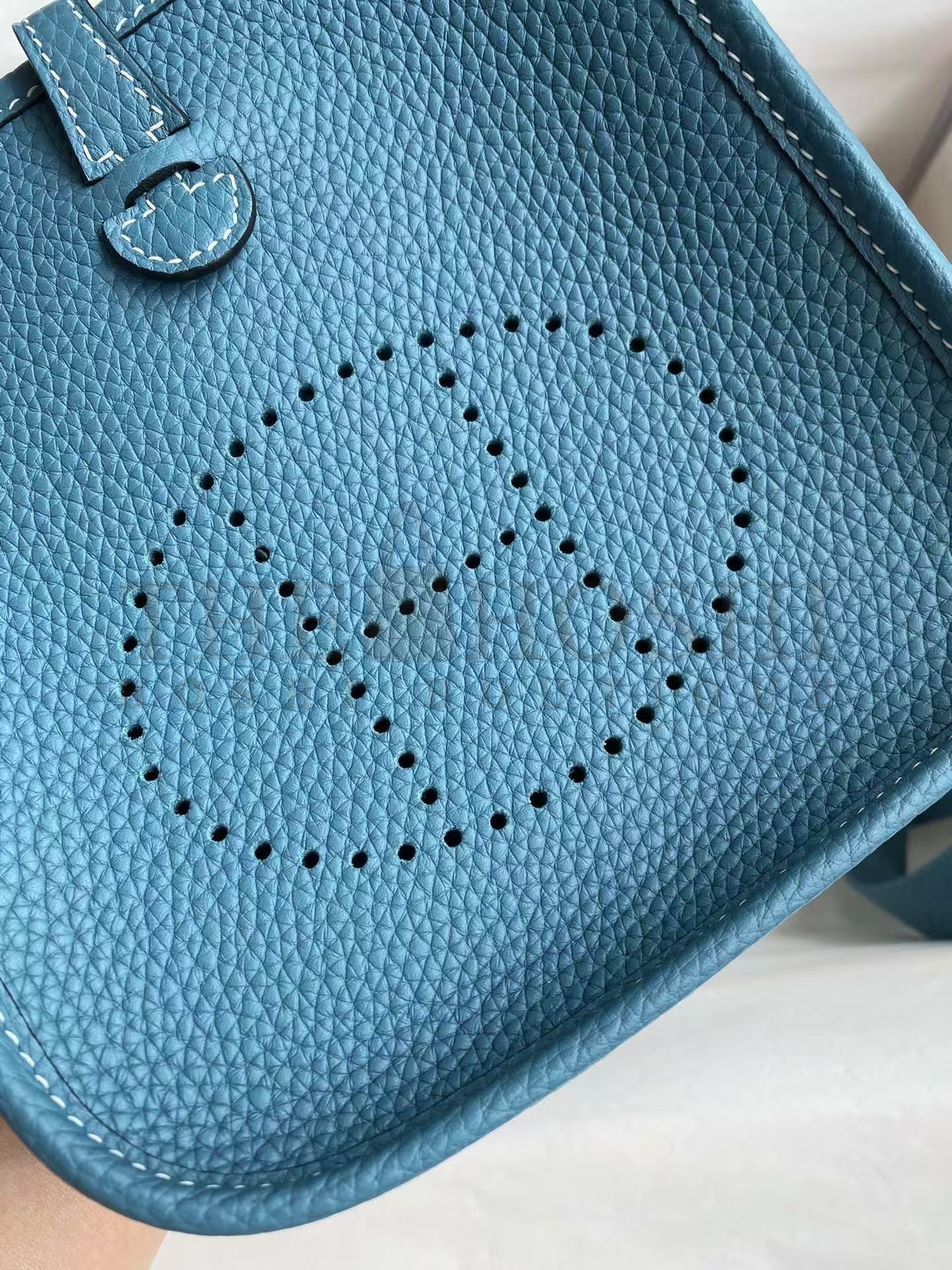 H**me5 Evelyne III TPM Bag In  blue Clemence Leather Master Quality