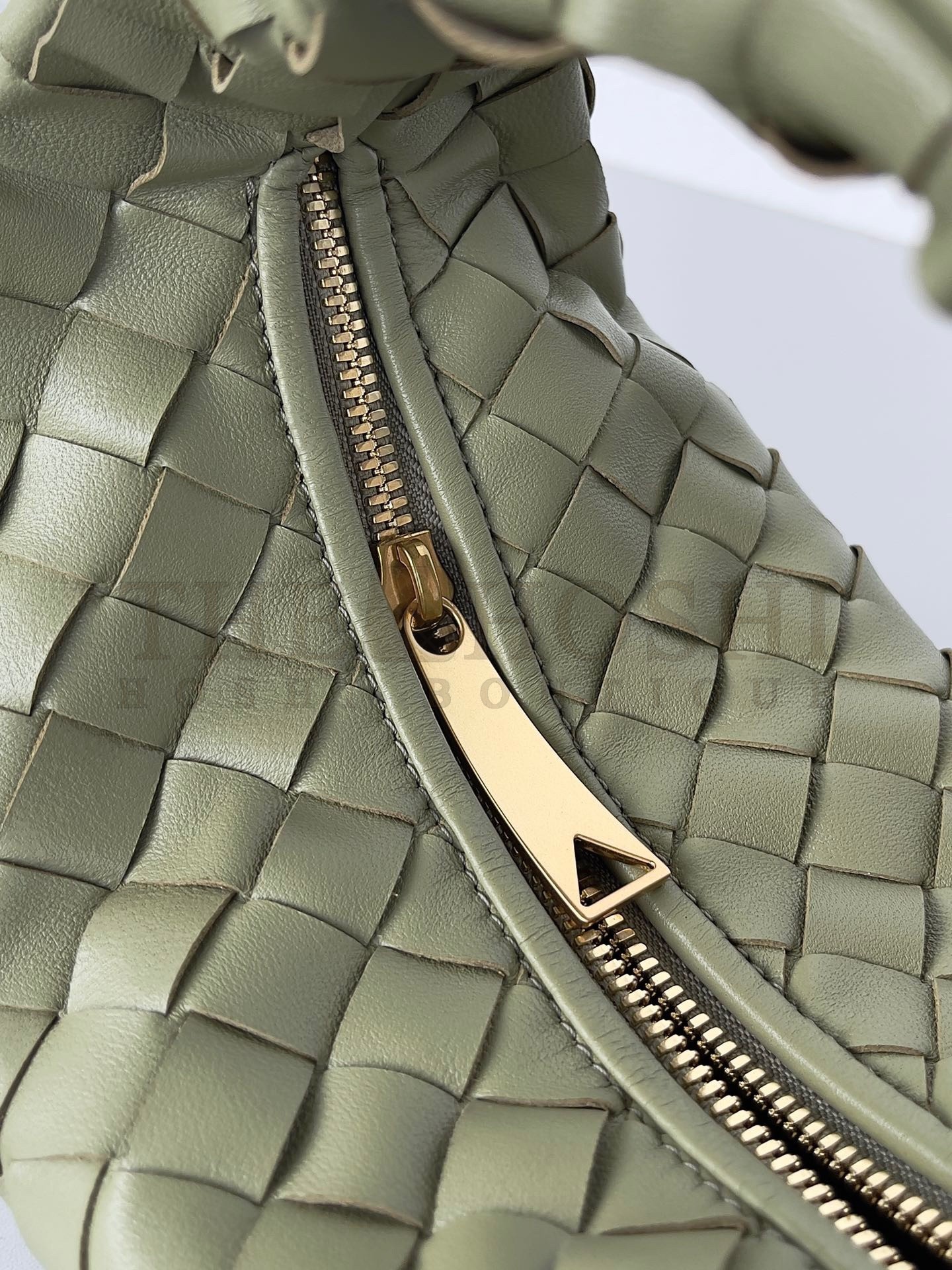 B0tt*ga Ven*ta BV Jodie Mini Bag In Travertine Intrecciato Lambskin Master Quality