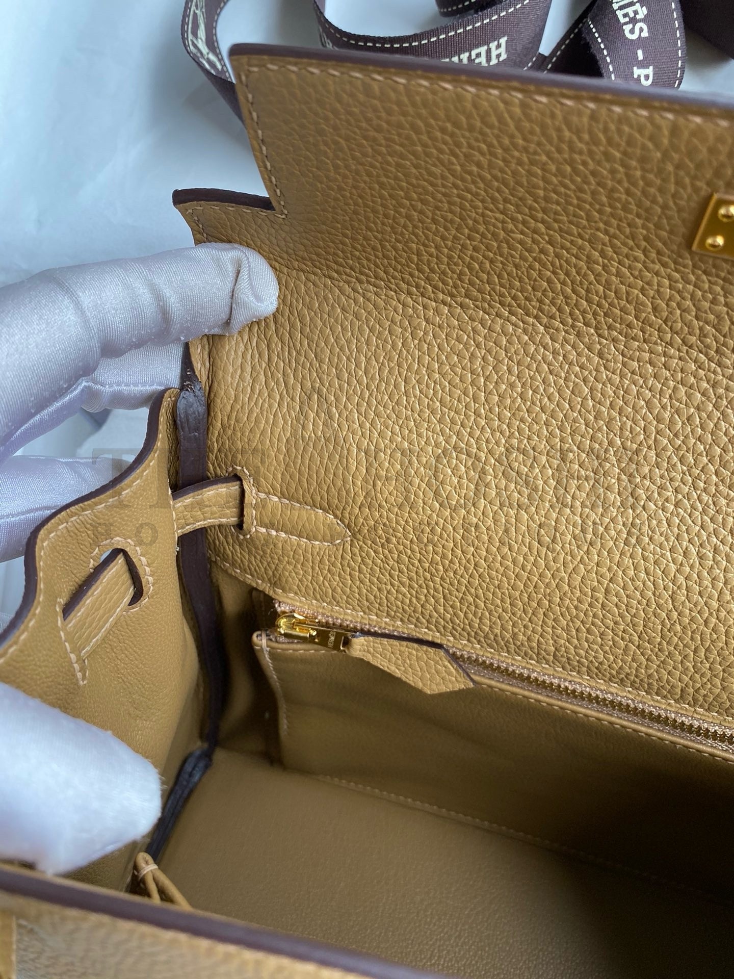 H**me5 Kelly Retourne 25 Handmade Bag In Biscuit Clemence Leather Master Quality