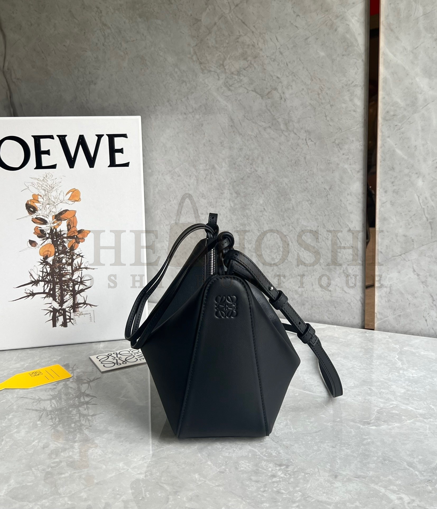 L0ew* Mini Hammock Hobo Bag in Black Calfskin Master Quality