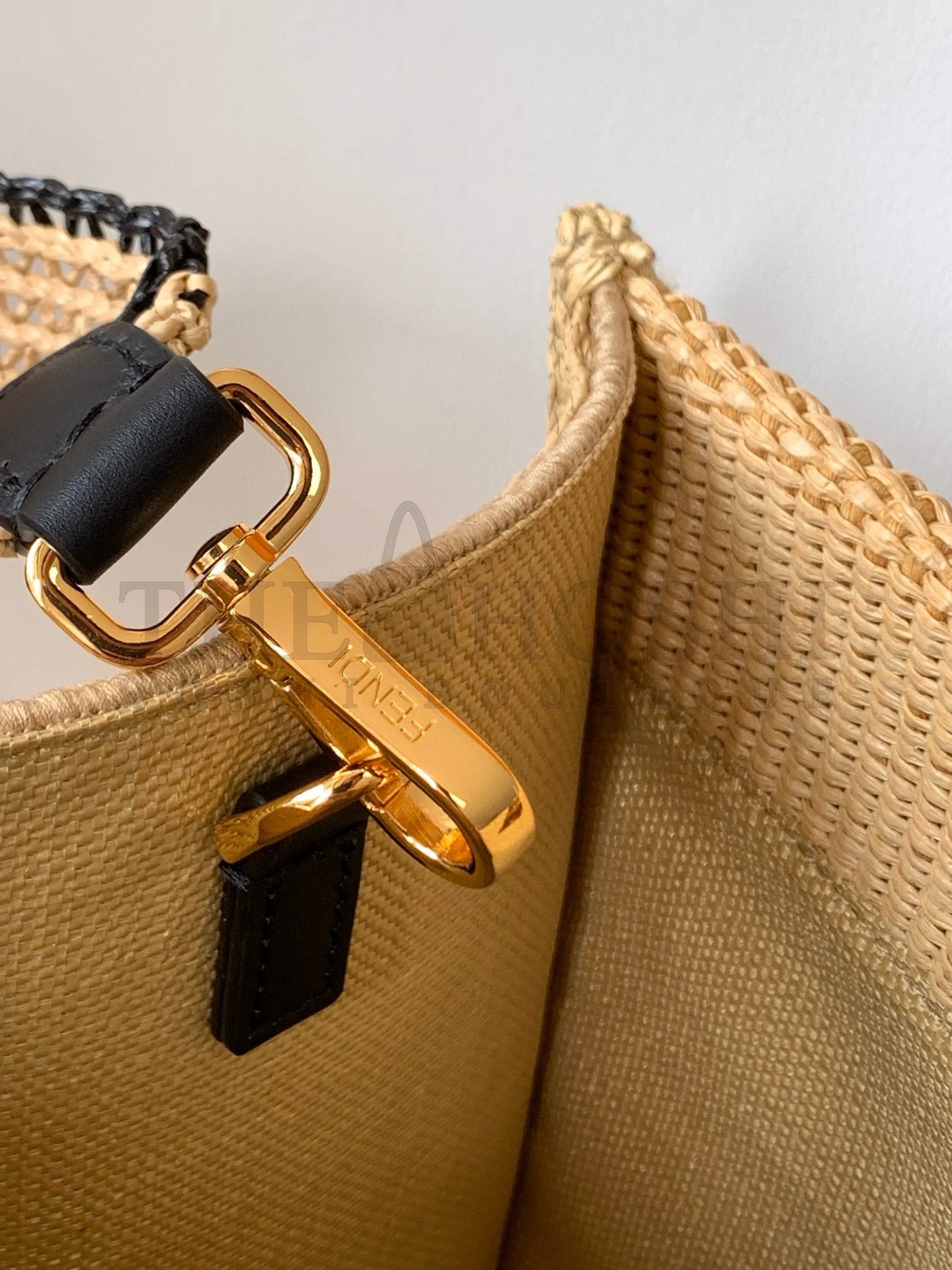 F**di Sunshine Medium Tote Bag in Black and Natural Straw Master Quality