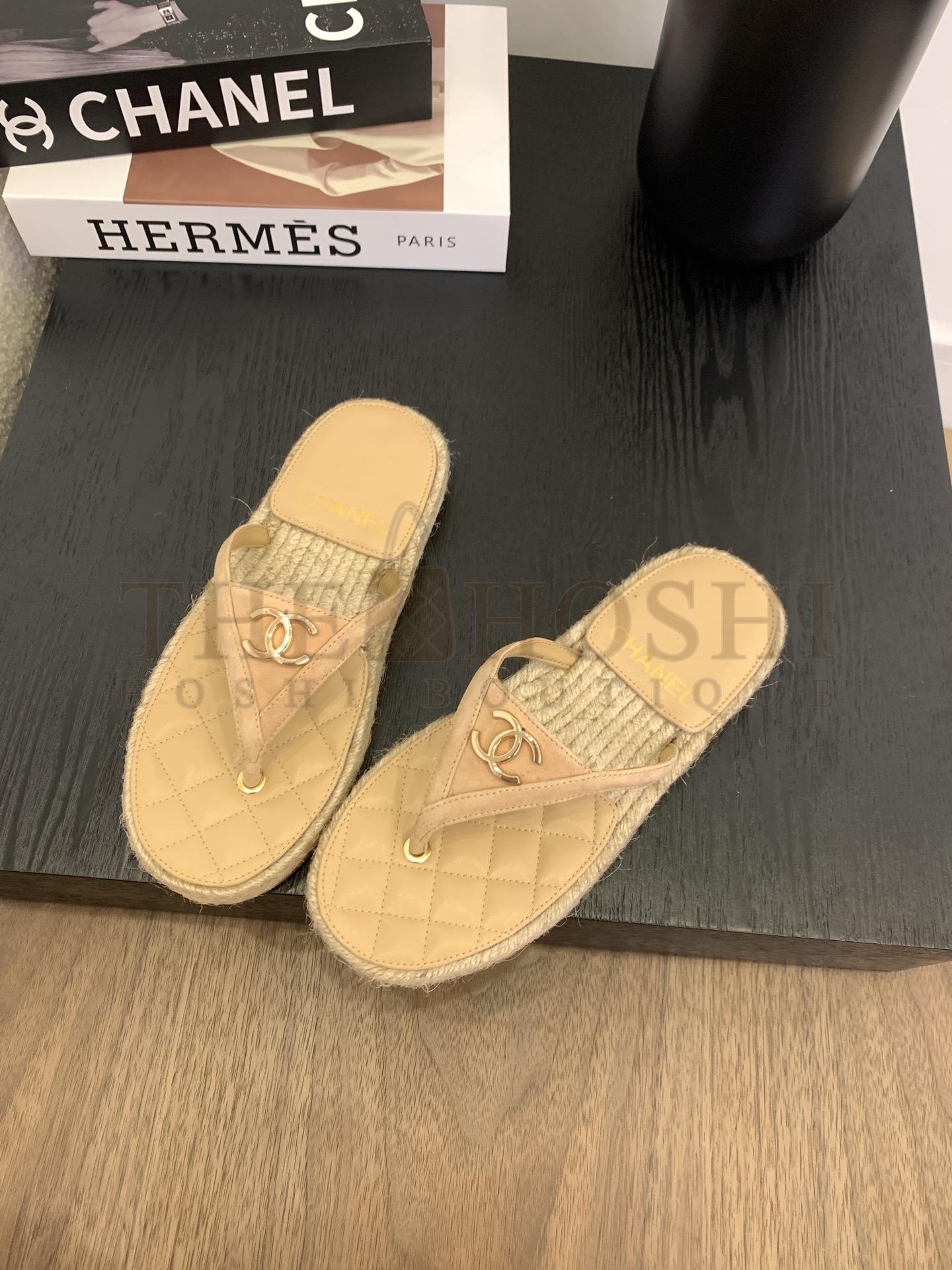 Ch**el NEL25 Premium Terry Cloth Slippers – Beige with Gold Logo Embroidery, Sizes 35–41 Master Quality