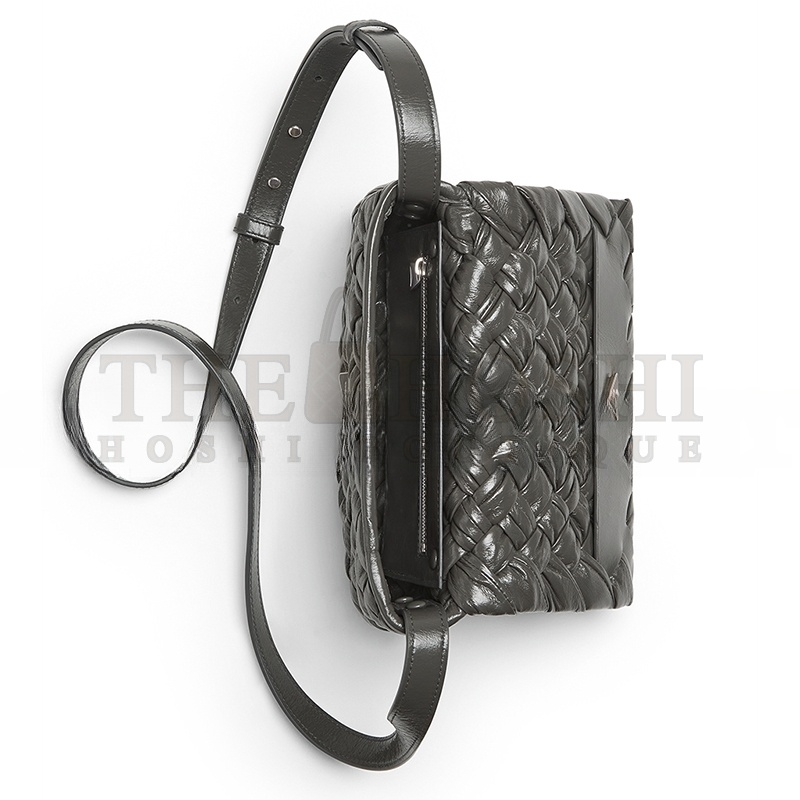 B0tt*ga Ven*ta SMALL RUMPLE MESSENGER 787113V4HO11470 (21*14*5cm) Master Quality