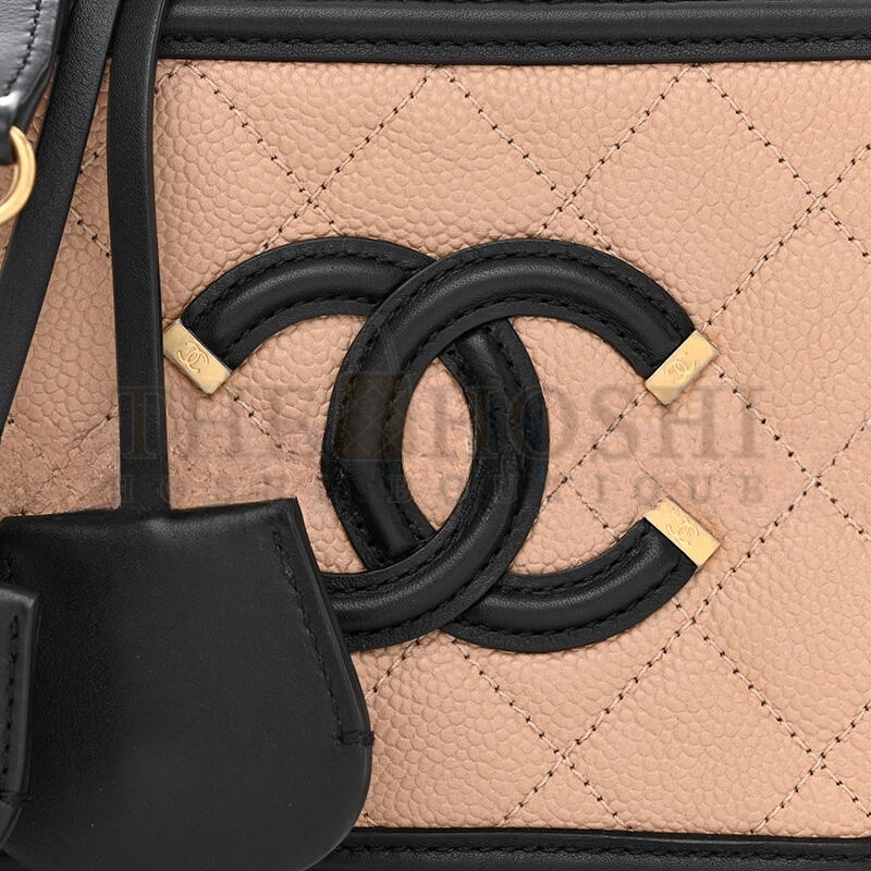 Ch**el CAVIAR QUILTED SMALL CC FILIGREE VANITY CASE 1369915 (16*12*7cm) Master Quality
