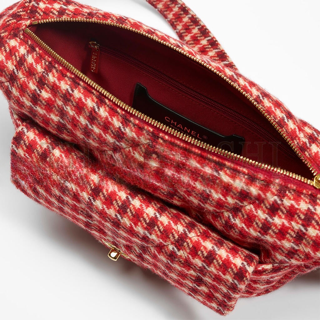 Ch**el LARGE HOBO BAG AS5052 (30*18*8cm) Master Quality