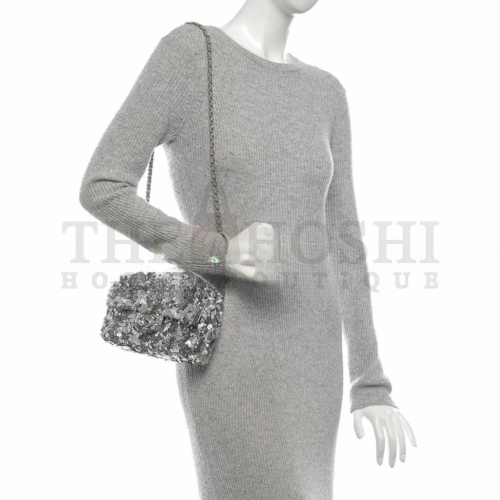 Ch**el SEQUIN CLASSIC SMALL FLAP SILVER (21*14*8cm) Master Quality
