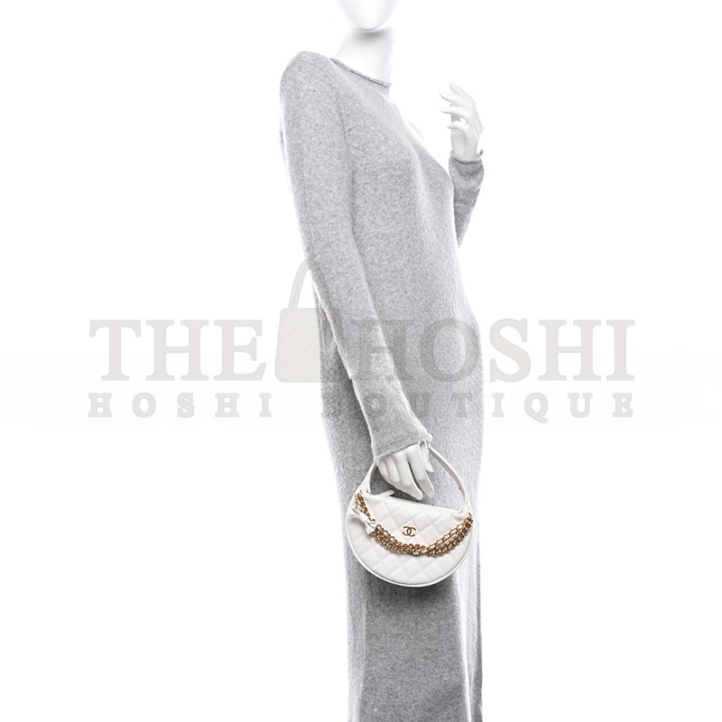 Ch**el SHINY CAVIAR QUILTED BOW POUCH HOBO WHITE 1470676 (19*13*4cm) Master Quality