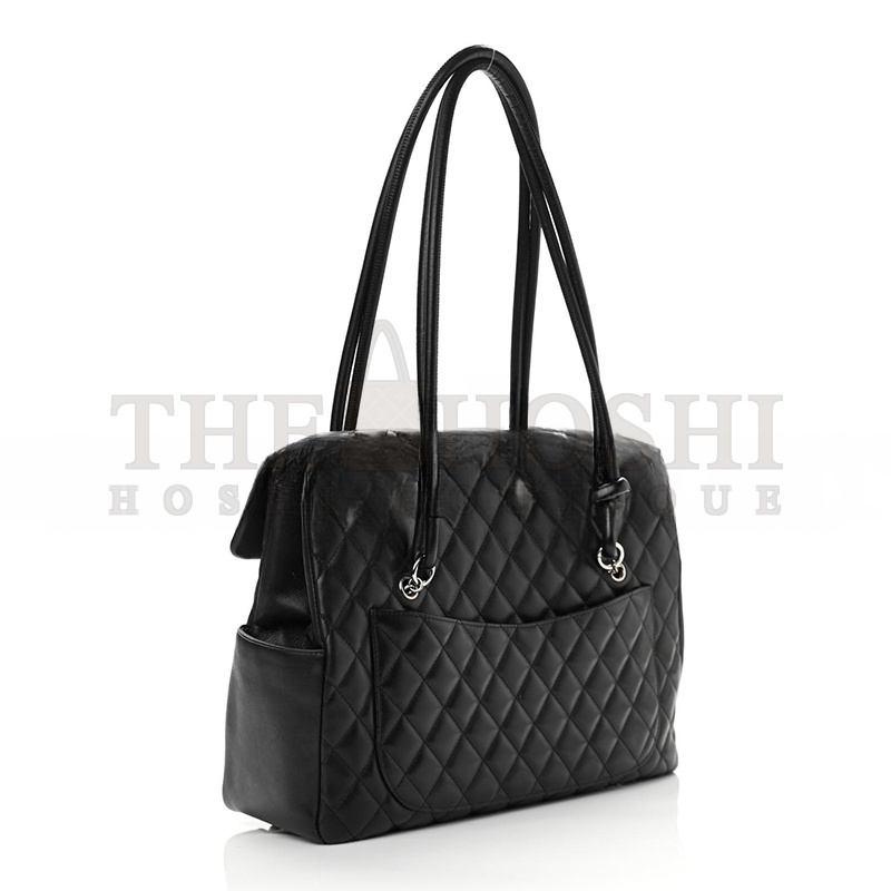 Ch**el CALFSKIN QUILTED LARGE CAMBON FLAP BLACK WHITE (33*24*11cm) Master Quality