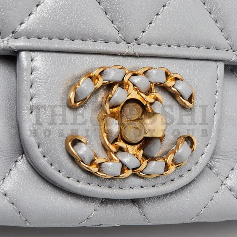 Ch**el SILVER QUILTED LAMBSKIN LEATHER STRASS ON TOP MINI FLAP BAG AS4362 (20*13*6cm) Master Quality
