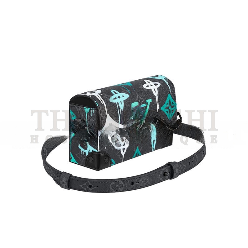 L0vis Vvtt0n STEAMER WEARABLE WALLET M81852 (18*11*6.5cm) Master Quality