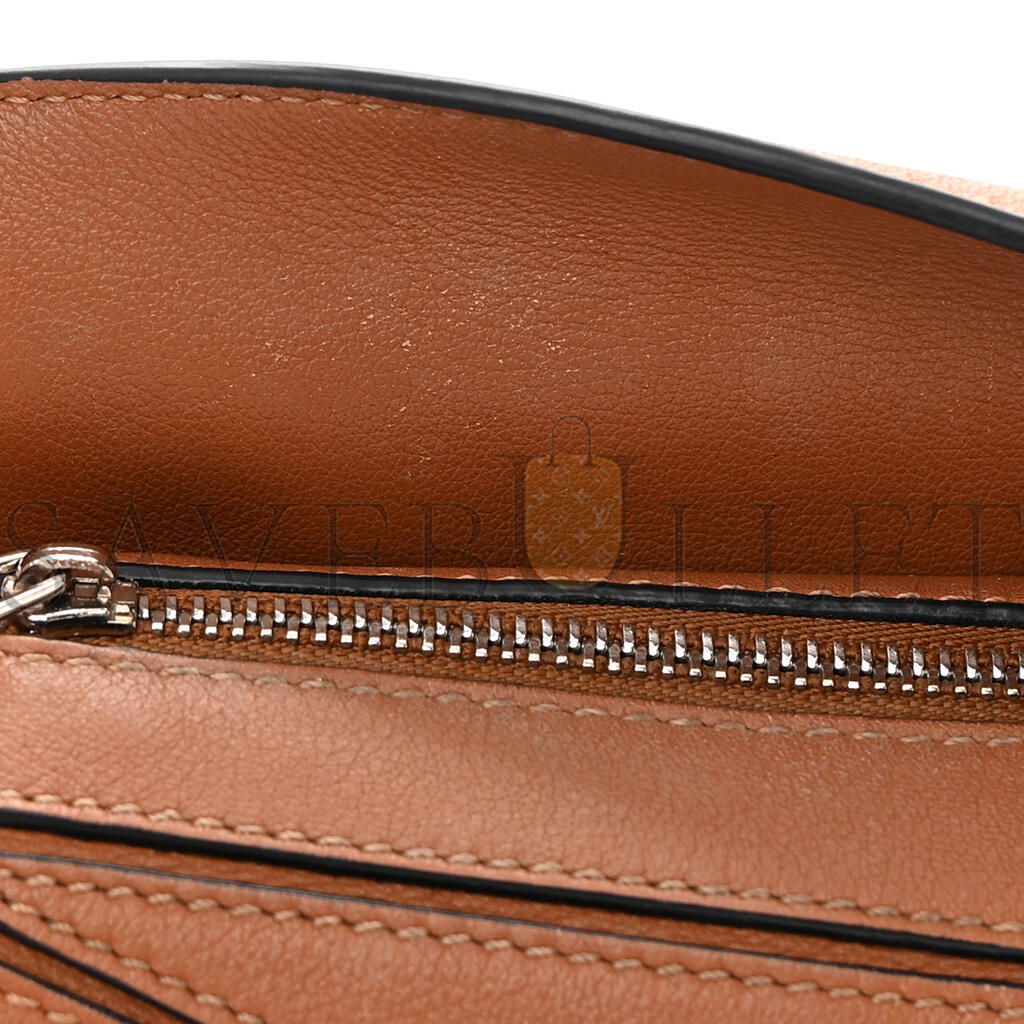 L0ew* CALFSKIN MINI PUZZLE BAG TAN (18*12.5*8cm) Master Quality
