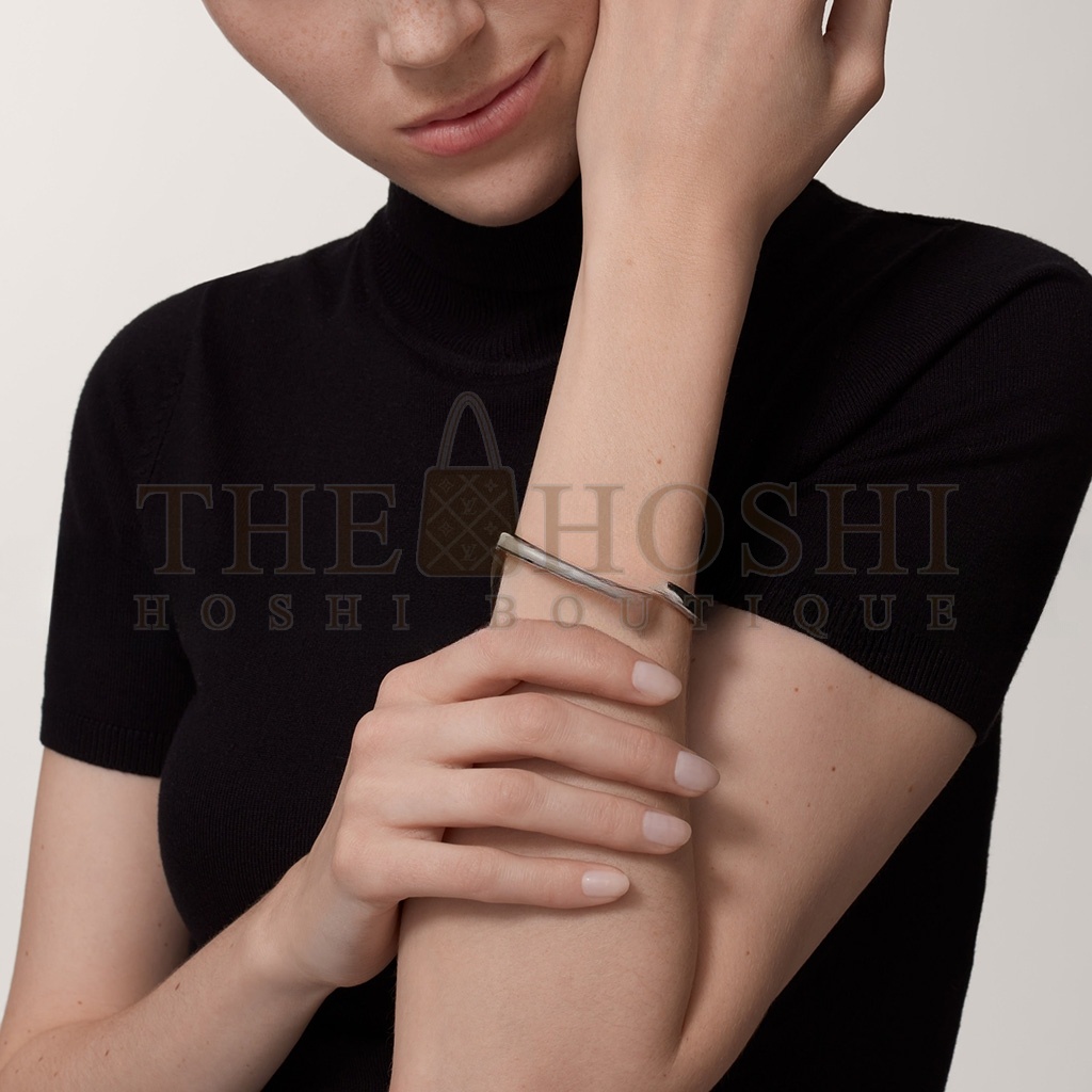 Ca*t1er JUSTE UN CLOU BRACELET, MEDIUM MODEL B6069617 Master Quality