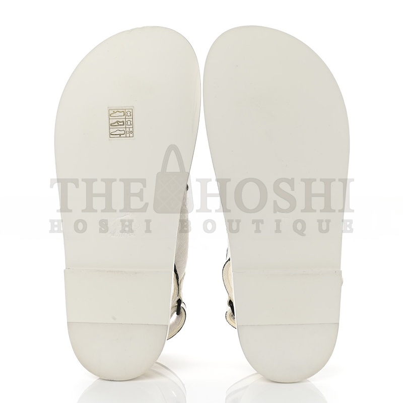 Ch**el CALFSKIN PRINTED ROUND HEAD SANDALS FOR WOMEN BLACK & WHITE G35927 X56386 K3897 Master Quality
